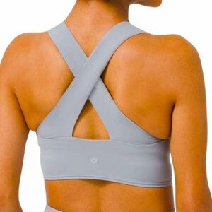 S O L D | lululemon Forward Fold Bra *Light Support, C/D Cups